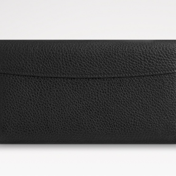 Louis Vuitton Wallet - Picture 5 of 12